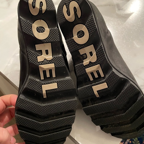 SOREL, women’s size 11 - Picture 3 of 8